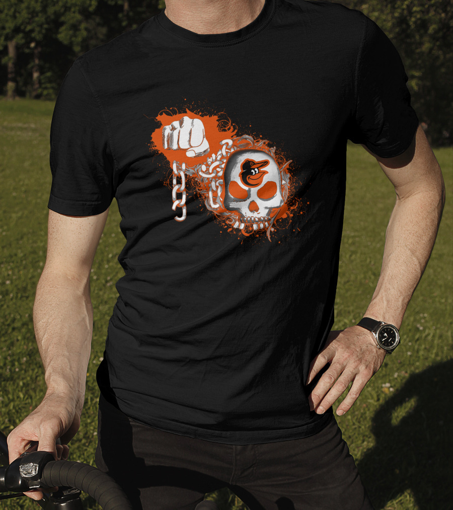Baltimore Orioles Skull Fist Chain T-Shirt