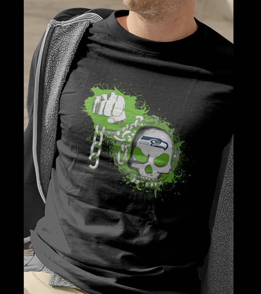 Seattle Seahawks Skull With Green Splatter And Chain Fist T-Shirt