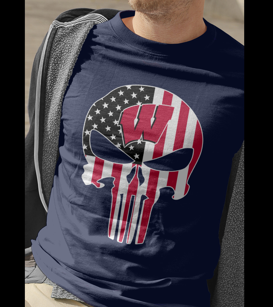Wisconsin Badgers Punisher Skull American Flag T-Shirt