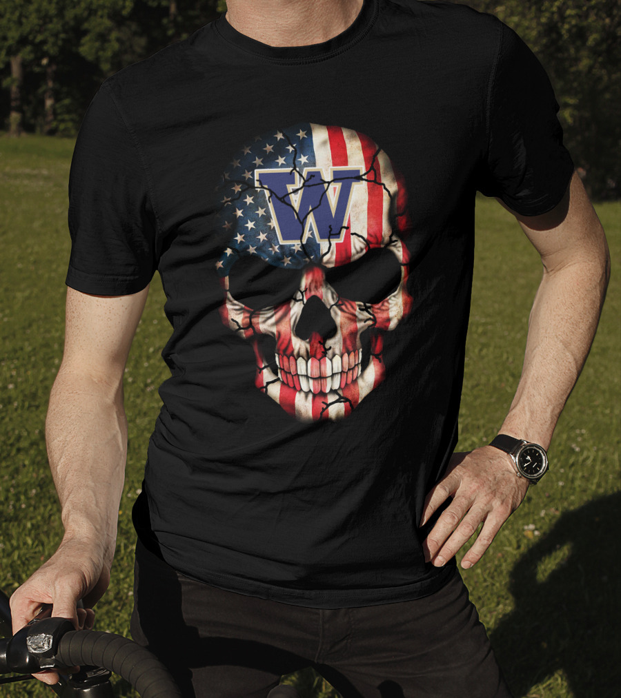 W Washington Huskies American Flag Skull T-Shirt