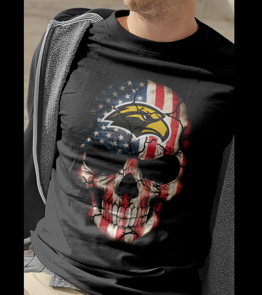 Skull With American Flag And Southern Mississippi Golden Eagles T-Shirt