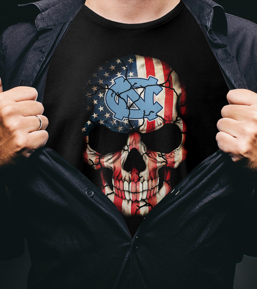 North Carolina Tar Heels American Flag Skull T-Shirt