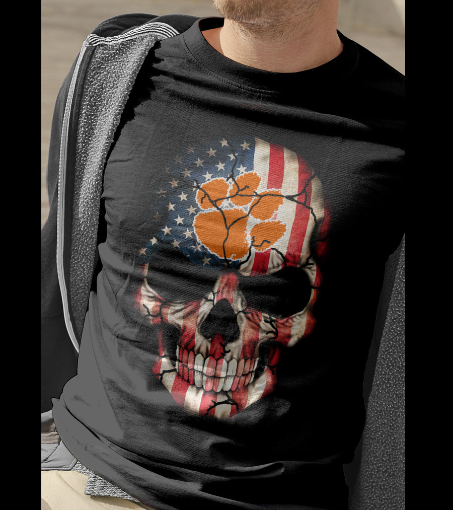 Clemson Tigers Skull American Flag Paw Print T-Shirt