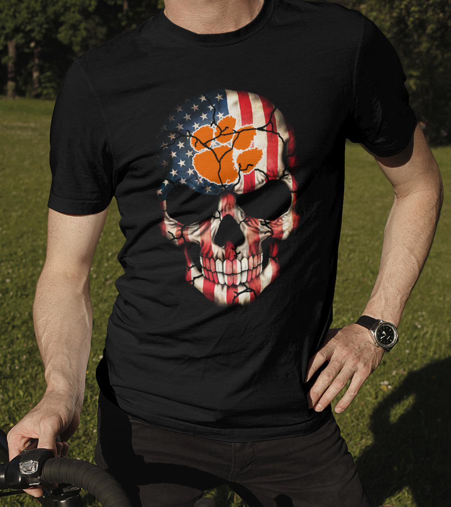 Clemson Tigers Skull American Flag Paw Print T-Shirt