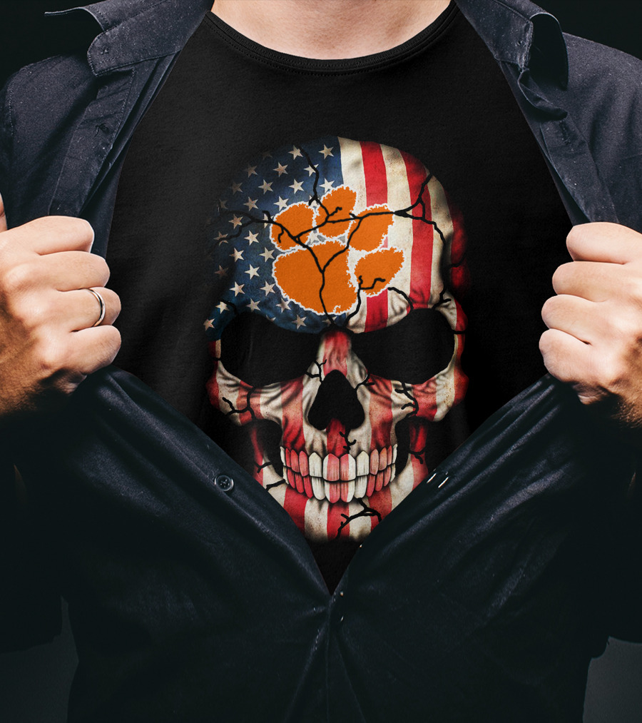 Clemson Tigers Skull American Flag Paw Print T-Shirt