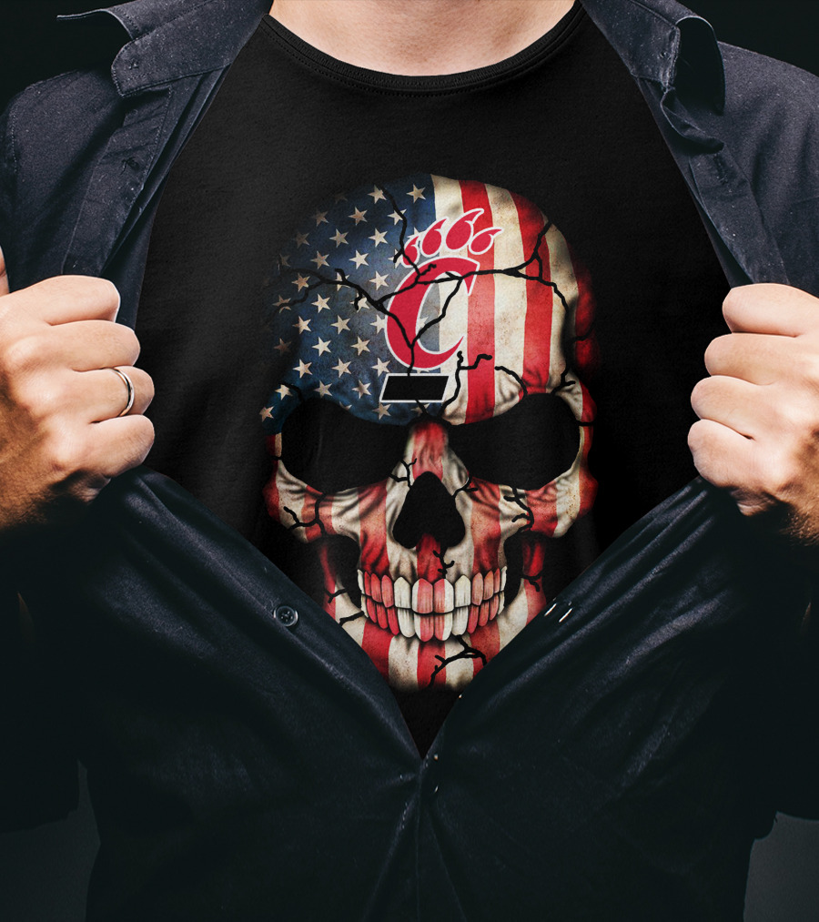 Cincinnati Bearcats American Flag Skull T-Shirt