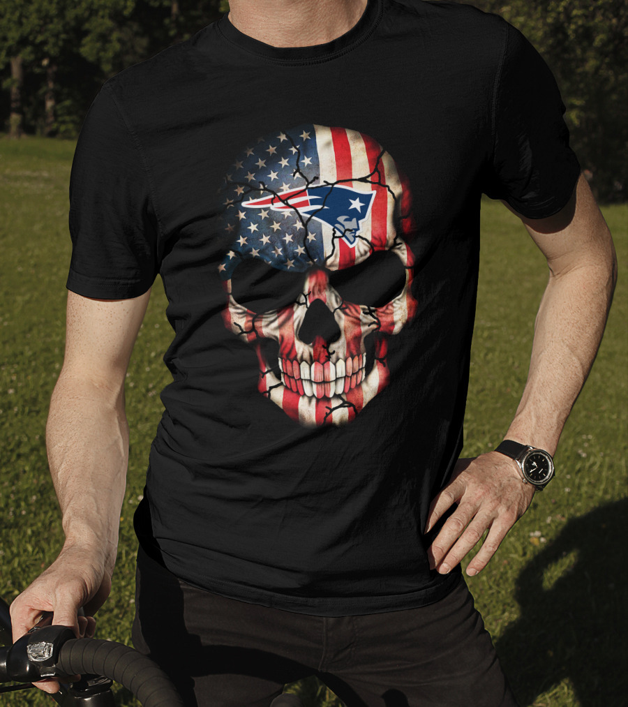 New England Patriots American Flag Skull 252 T-Shirt