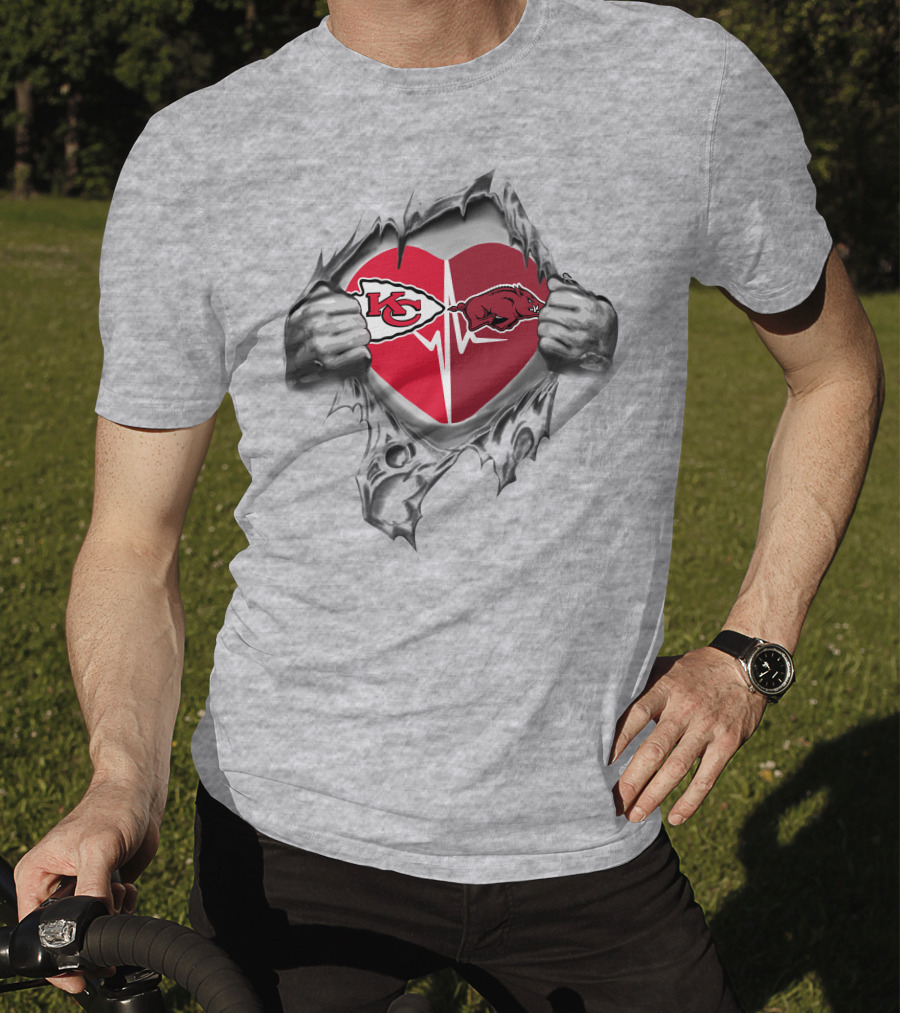 Chiefs Kansas City Arkansas Razorbacks Heartbeat Passion T-Shirt