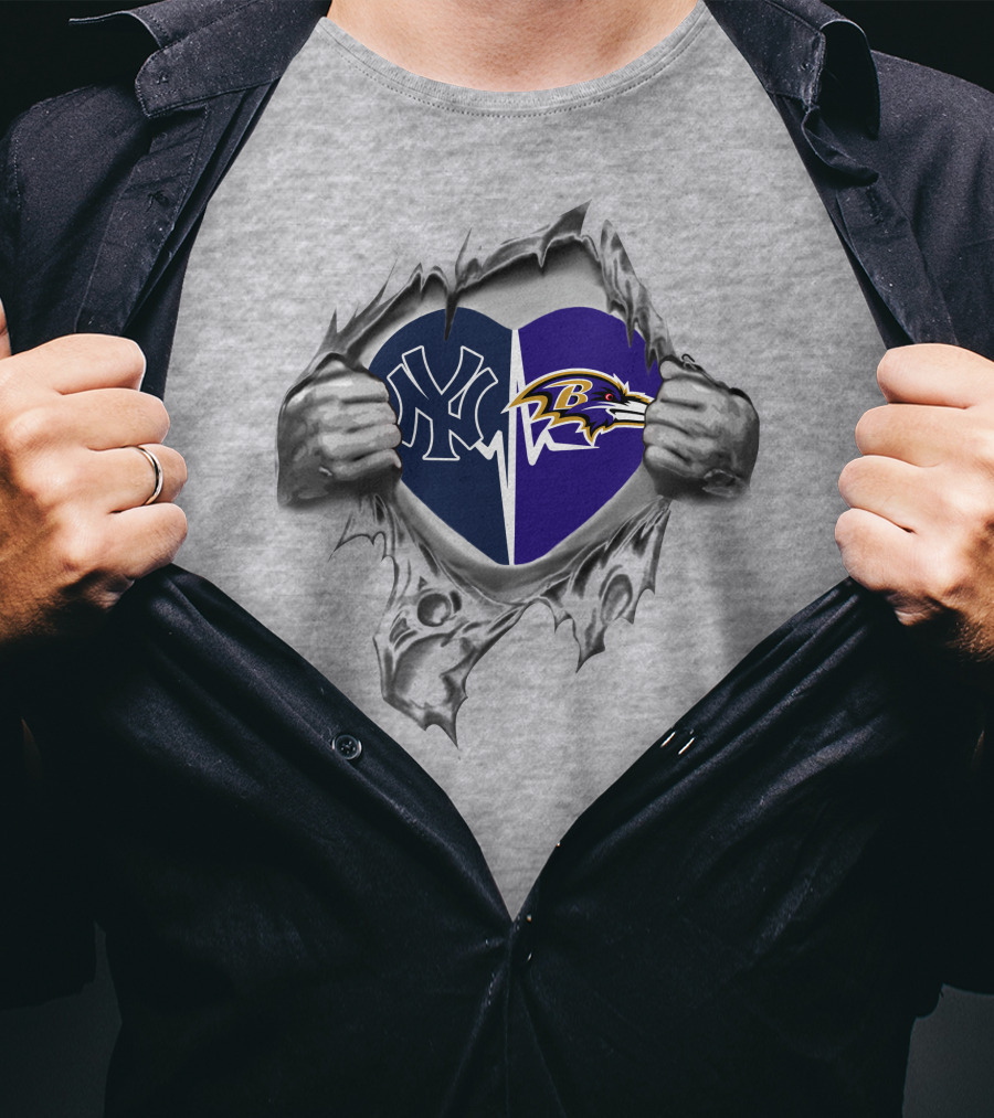 Yankees Baltimore Ravens Heart Split T-Shirt