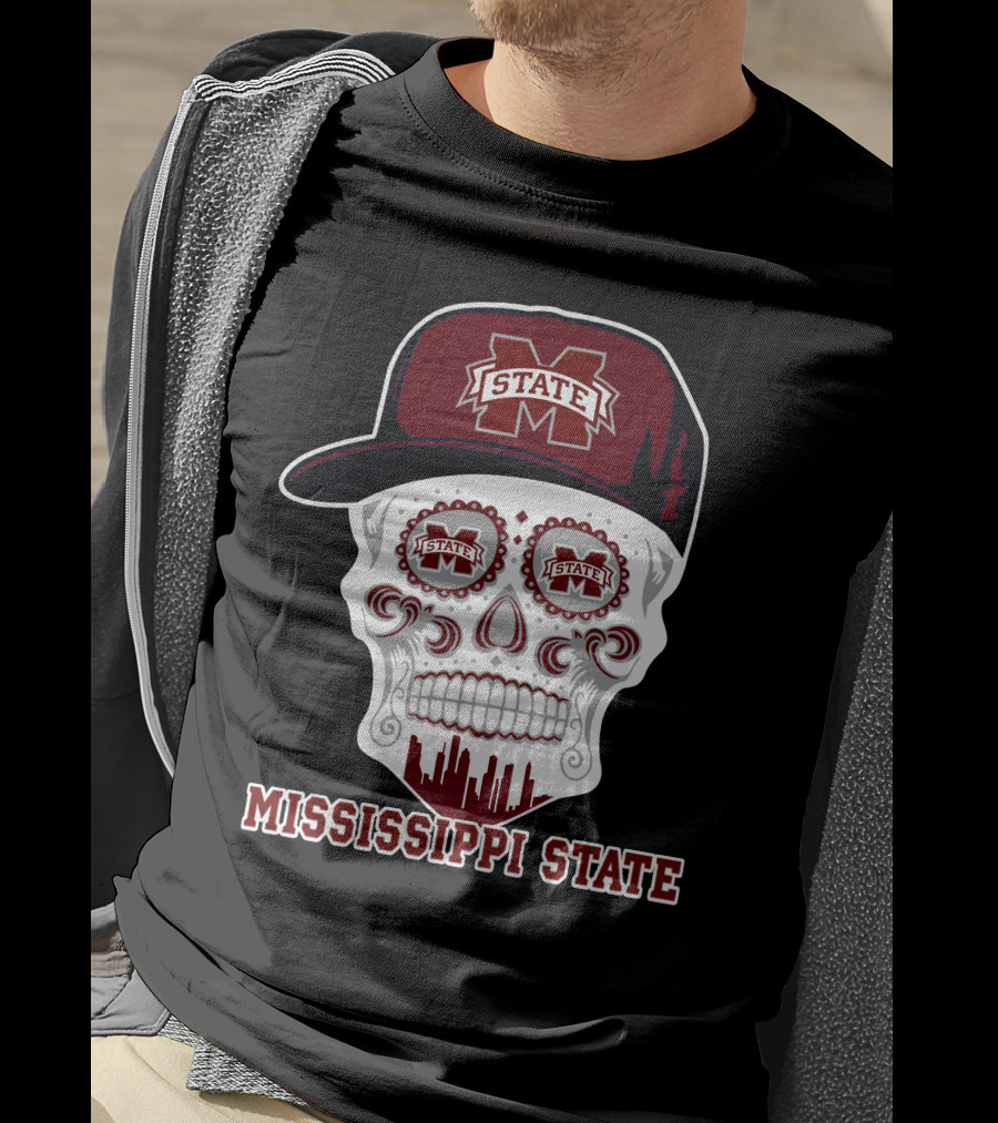 Mississippi State Bulldogs Skull With Hat 93 T-Shirt
