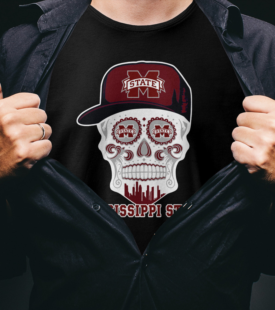 Mississippi State Bulldogs Skull With Hat 93 T-Shirt