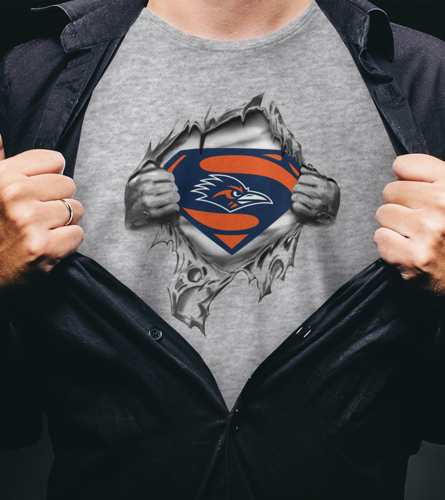 Utsa Roadrunners Superman Emblem Tear T-Shirt