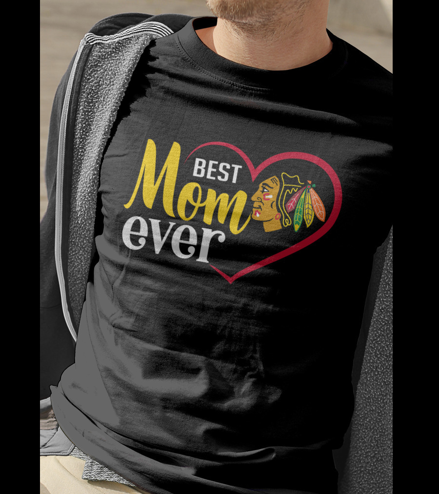 Chicago Blackhawks Best Mom Ever Heart T-Shirt