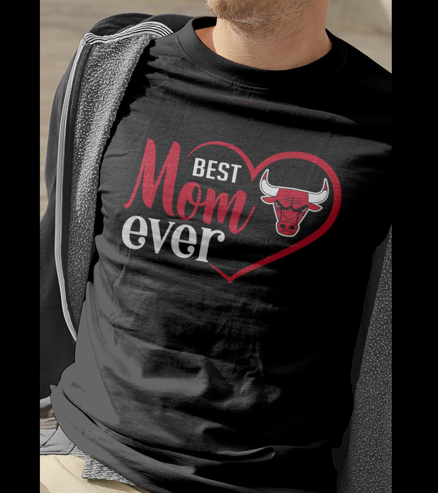 Chicago Bulls Heart Best Mom Ever T-Shirt