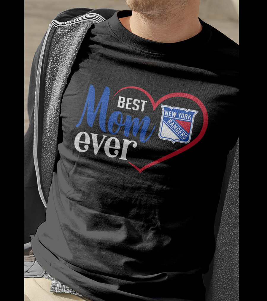 New York Rangers Best Mom Ever Heart Badge T-Shirt