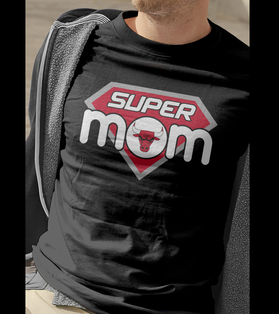 Super Mom Chicago Bulls T-Shirt