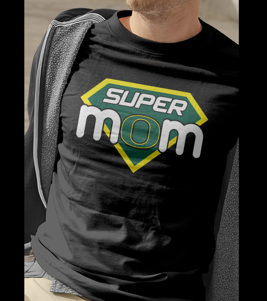 Super Mom Oregon Ducks T-Shirt