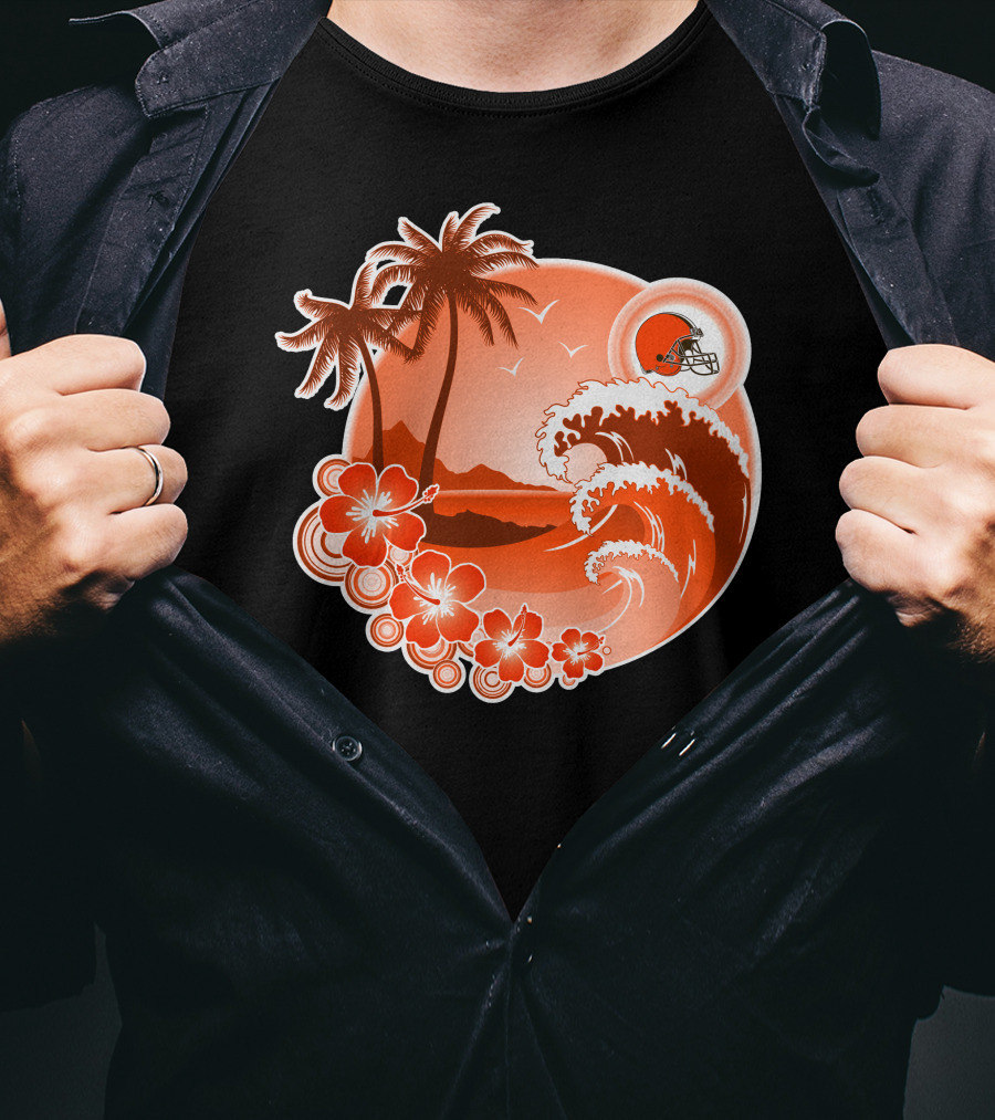 Cleveland Browns Holiday Tropical Beach Scene With Flowers And Helmet T-Shirt