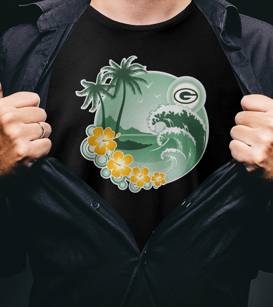 Green Bay Packers Tropical Wave Holiday Scene T-Shirt