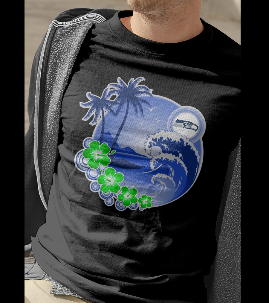 Seattle Seahawks Tropical Beach Happy Holidays Wave And Palm Trees T-Shirt