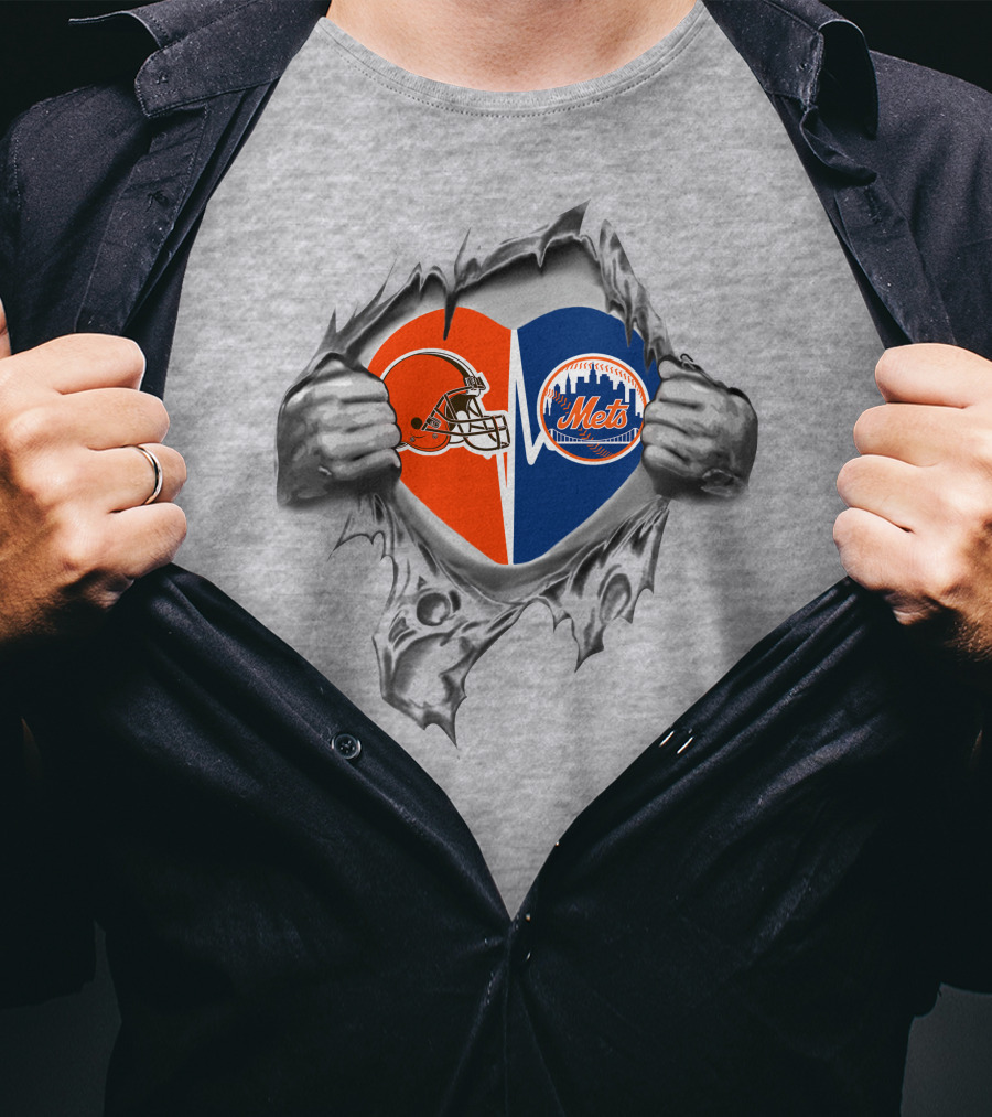 Browns New York Mets Heart Helmet And Skyline Fans T-Shirt