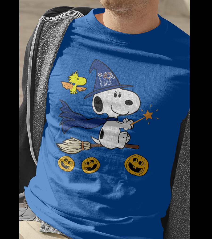 Snoopy And Woodstock Flying Witch With Memphis Tigers Hat And Happy Halloween Pumpkins T-Shirt