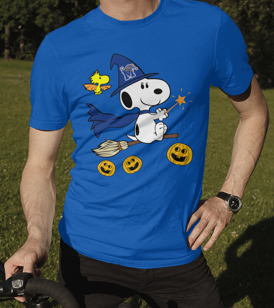 Snoopy And Woodstock Flying Witch With Memphis Tigers Hat And Happy Halloween Pumpkins T-Shirt