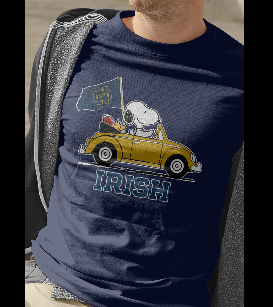 Notre Dame Fighting Irish Snoopy Driving Car With Flag T-Shirt