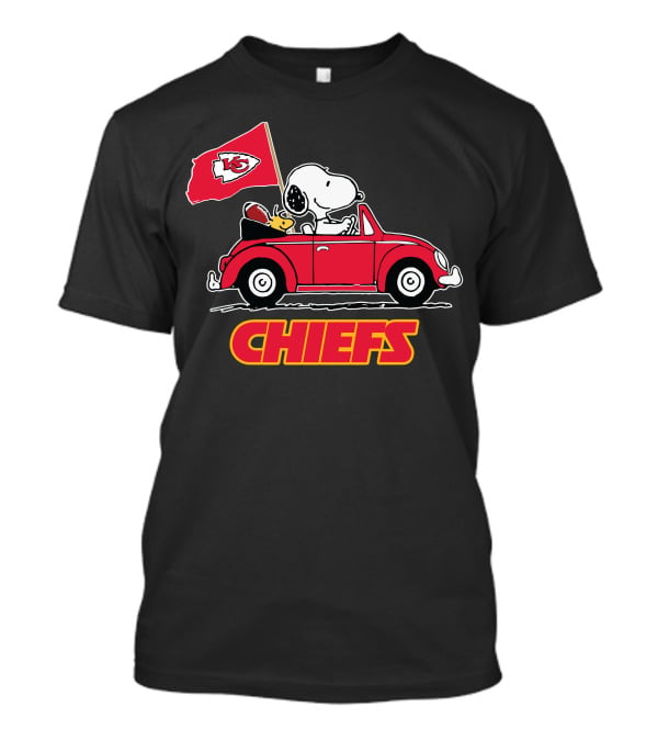Kansas City Chiefs Snoopy Red Car Chiefs Flag T-Shirt