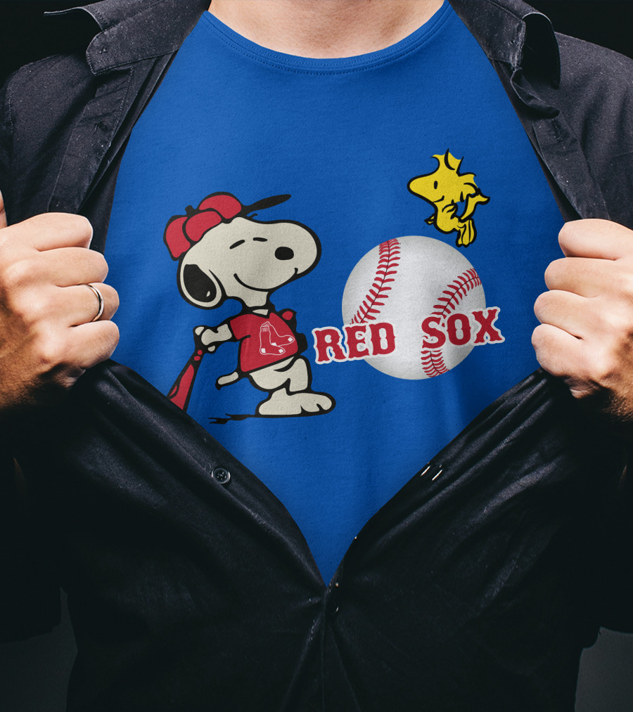 Snoopy Woodstock Boston Red Sox Baseball Peanuts T-Shirt