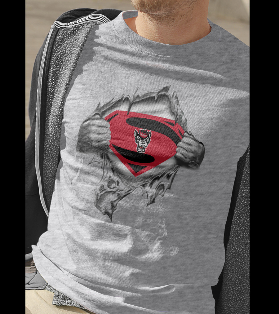 283 NC State Wolfpack Superman Logo Rip T-Shirt