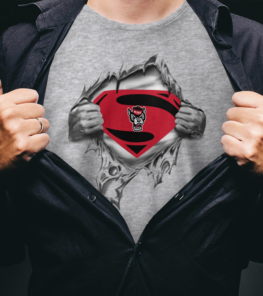 283 NC State Wolfpack Superman Logo Rip T-Shirt