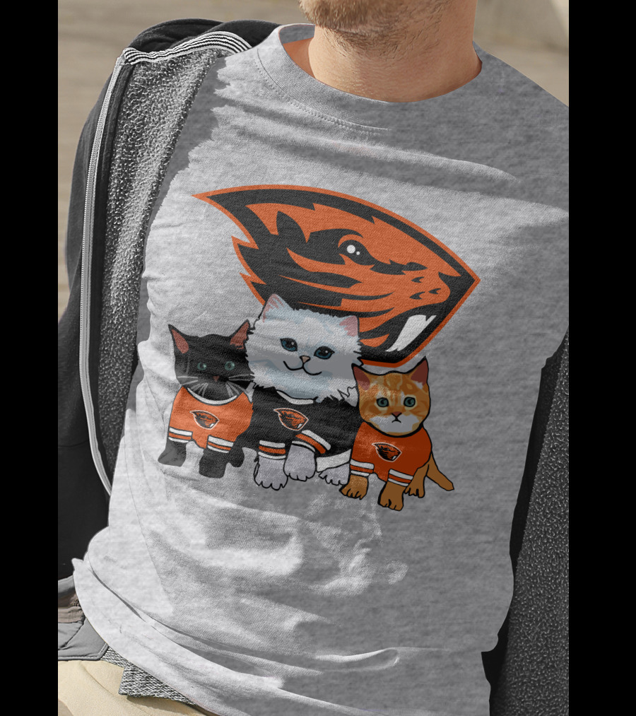 Oregon State Beavers Cats In Team Jerseys T-Shirt
