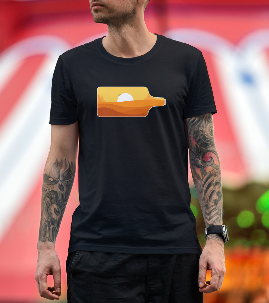 Sunset in Desertbottle T-Shirt