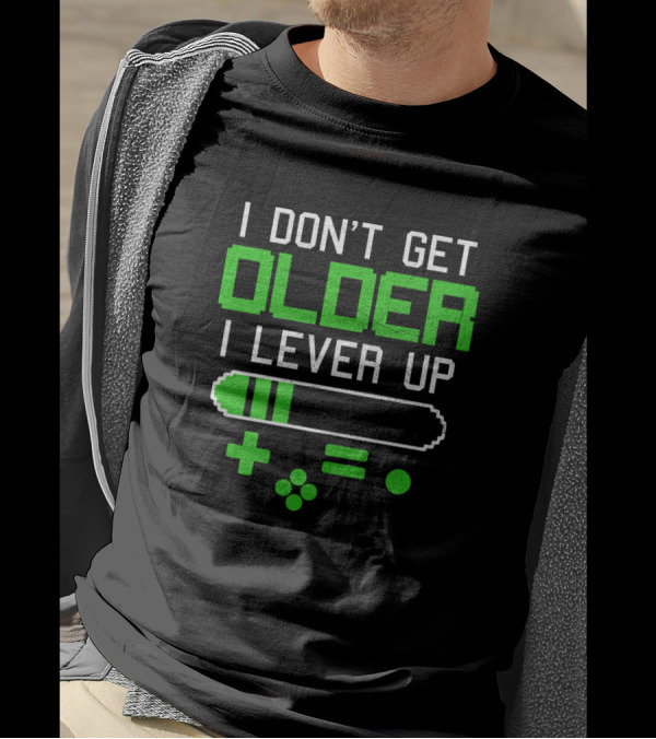 I Don't Get Older I Level Up Gaming Controller Pixel T-Shirt