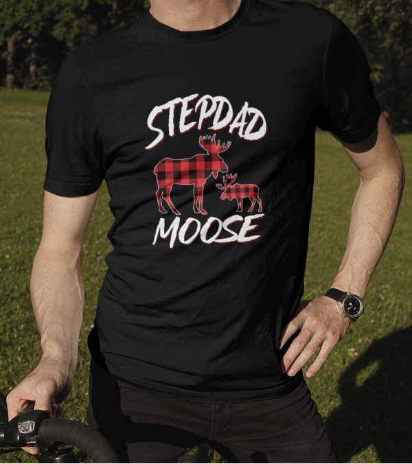 Stepdad Moose Red Plaid Matching Family Christmas T-Shirt