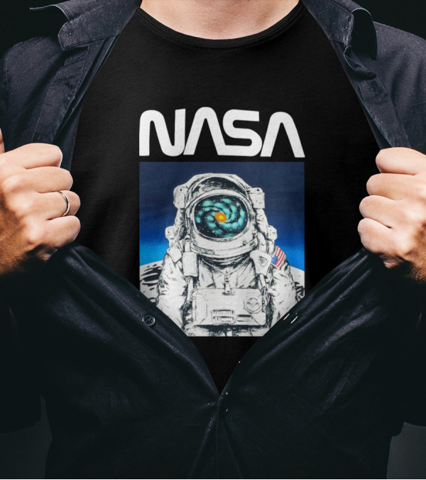 Nasa Astronaut Galaxy Helmet Moon Landing Outer Space T-Shirt