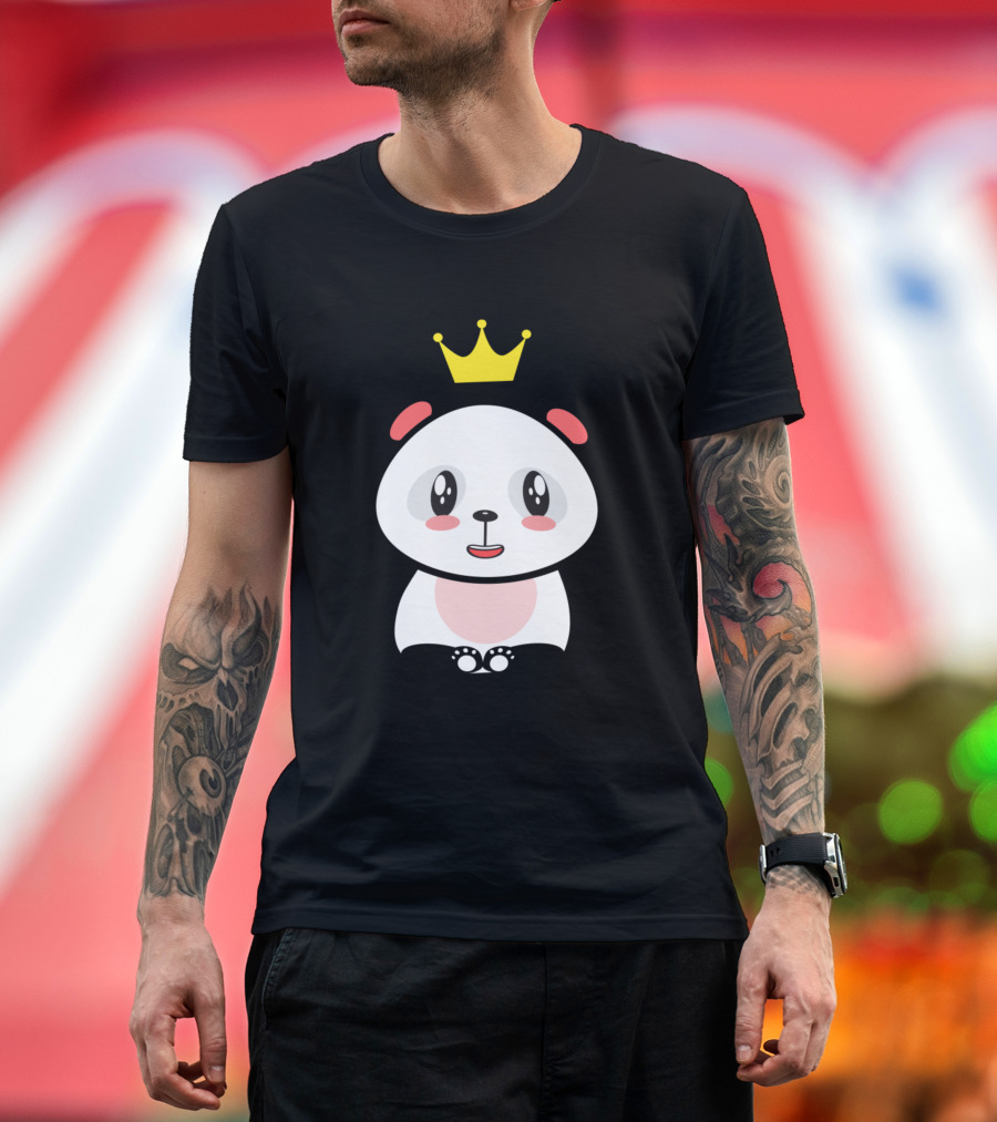 Panda King with Crown in Kawaii T-Shirt