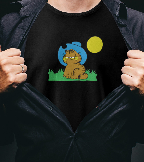 Garfield Cowboy When I Die I May Not Go To Heaven I Don't Know If They Let Cowboys In T-Shirt