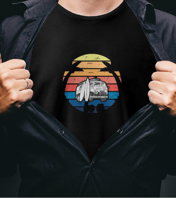 In A World Full Of Kooks Be A Pogue Surf Van Sunset Scene T-Shirt