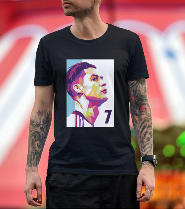 Premium T-Shirt: Cristiano Ronaldo 7 Colorful Geometric T-Shirt Cristiano Ronaldo 7 Colorful Geometric T-Shirt