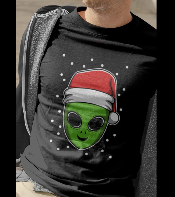 Santa Hat Alien Face Surrounded By Snowdots T-Shirt