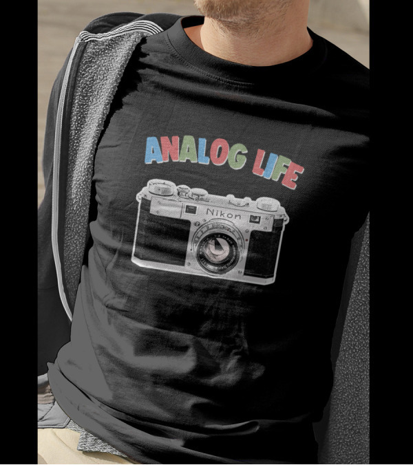 Nikon Analog Life Camera Geek Vintage Style Photography Enthusiast T-Shirt