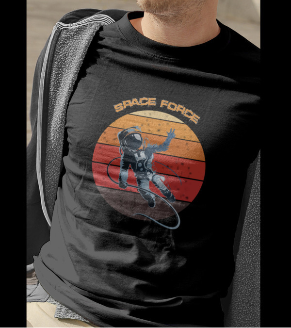 Space Force Astronaut Retro Sunset Peace Sign T-Shirt