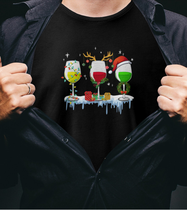 Wine Lover Holiday Three Glasses With Lights Reindeer Santa Hat T-Shirt