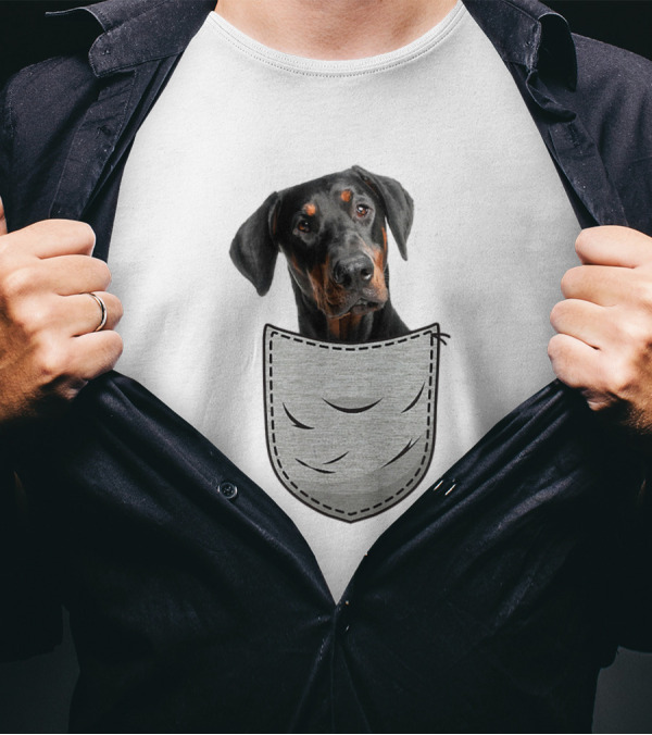 Dobie Doberman Pinscher Dobermann In Faux Pocket T-Shirt