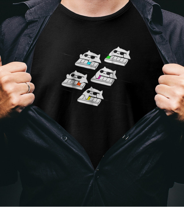 Bongo Cat Playing Keyboard With Sunglasses And Colorful Keys T-Shirt