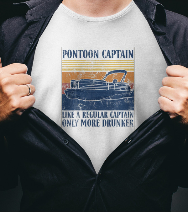 Pontoon Captain Like A Regular Captain Only More Drunker Vintage Sunset Boat T-Shirt