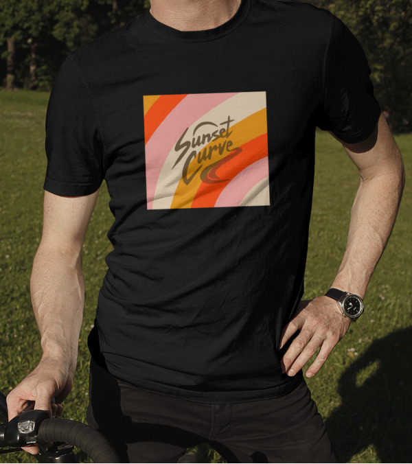 Sunset Curve Retro Stripes Pink Orange Beige T-Shirt