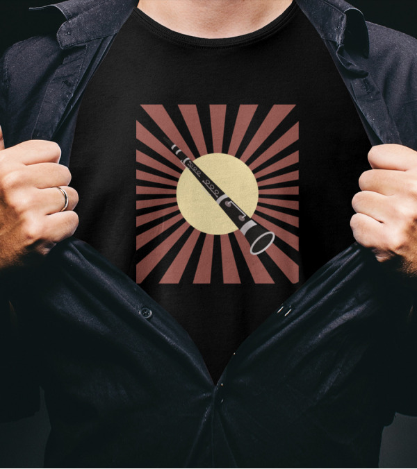 Clarinet Sunburst Retro Design For Passionated Clarinetists T-Shirt